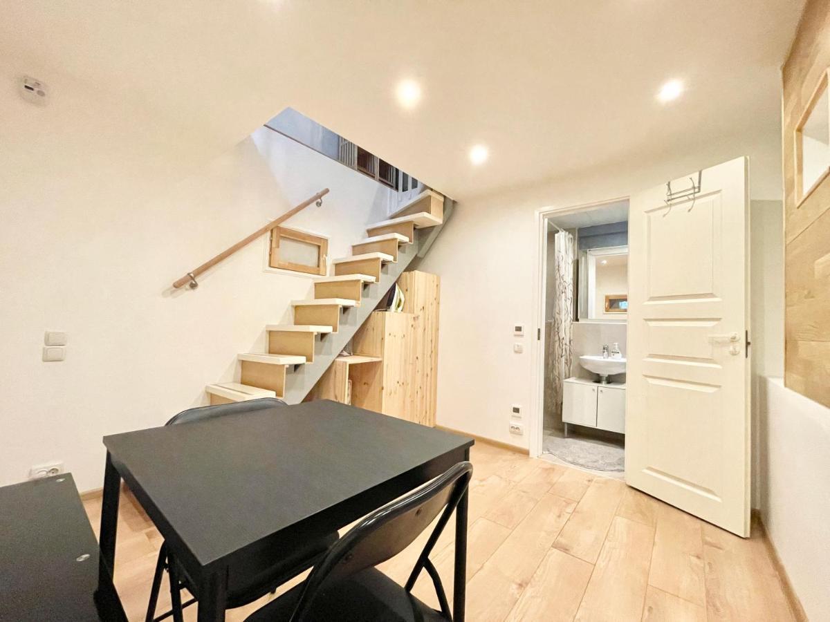 Cosy Studio In Historical Building. City Center Apartment Tallinn Exterior foto