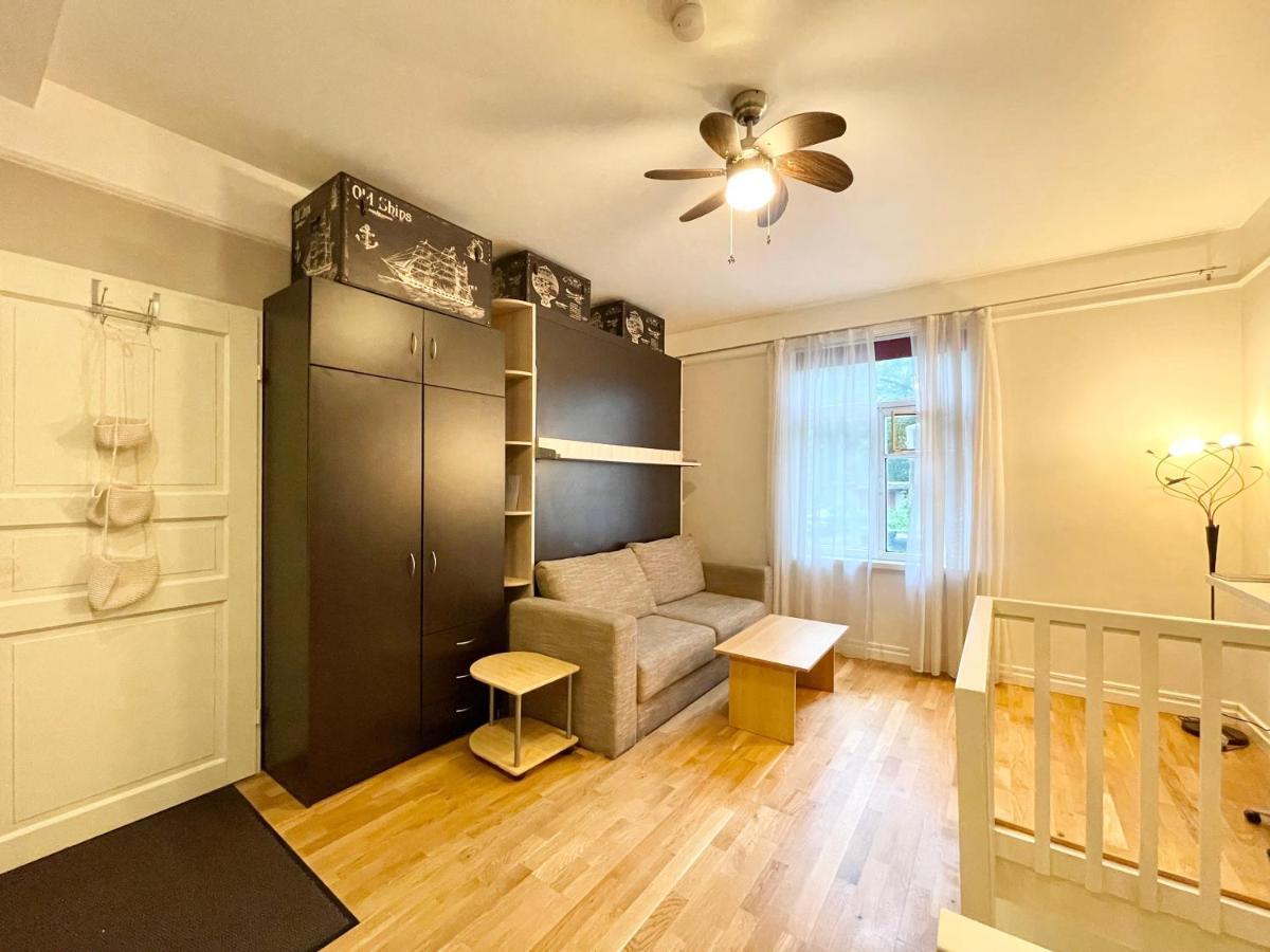 Cosy Studio In Historical Building. City Center Apartment Tallinn Exterior foto